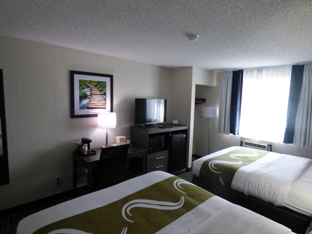Quality Inn & Suites Leesburg Chain Of Lakes Exteriör bild