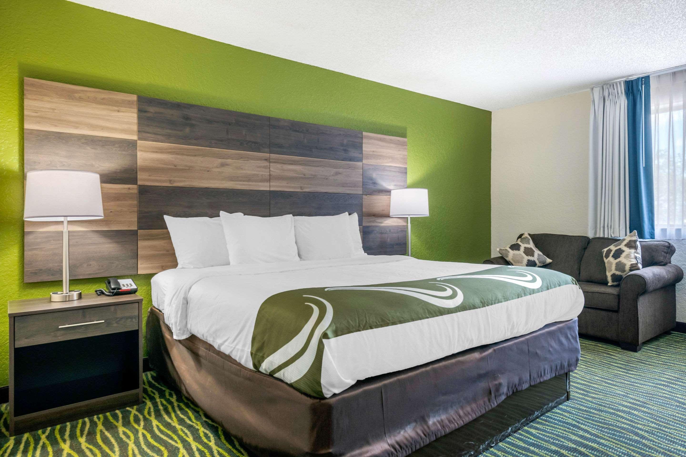 Quality Inn & Suites Leesburg Chain Of Lakes Exteriör bild