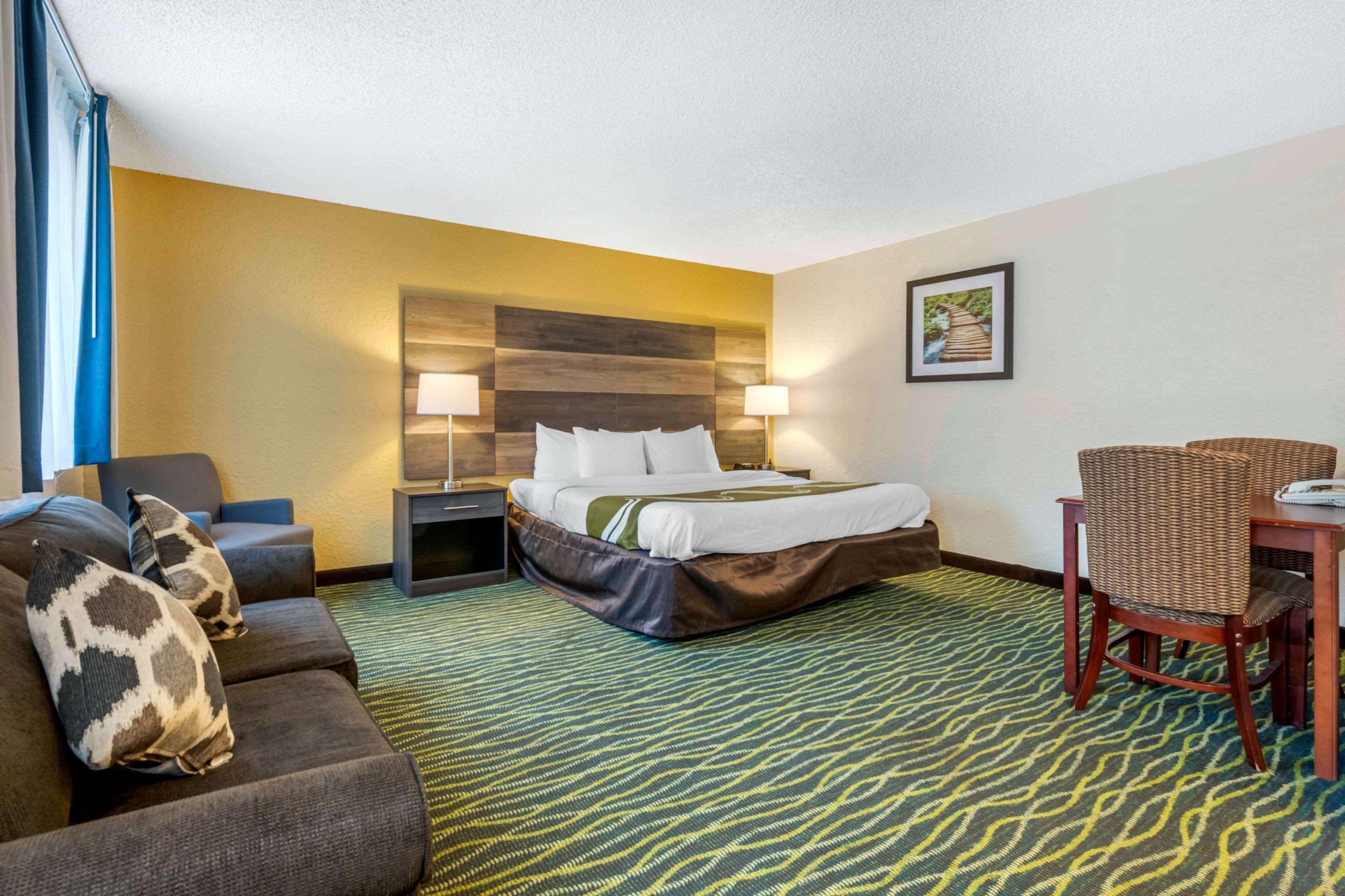 Quality Inn & Suites Leesburg Chain Of Lakes Exteriör bild