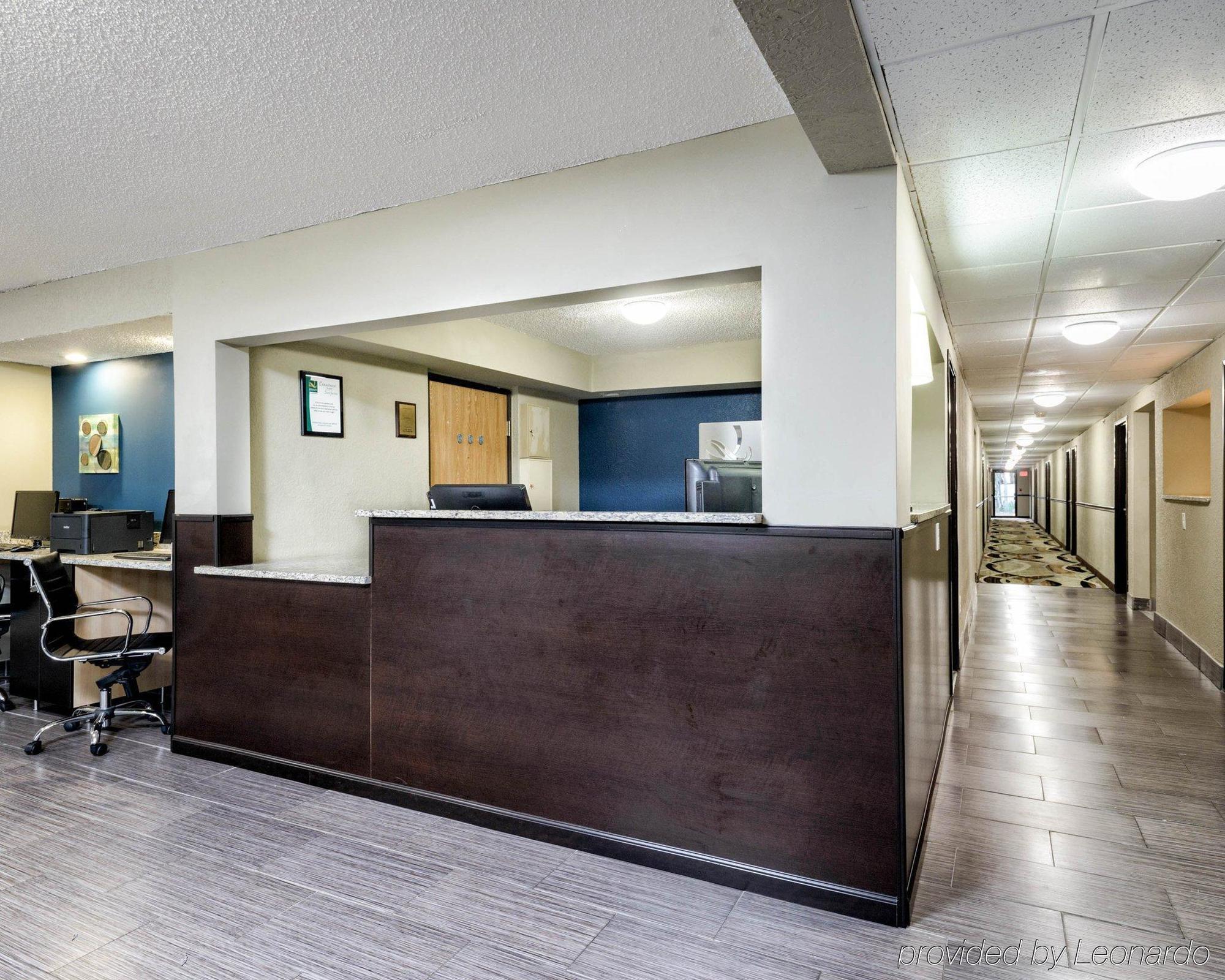 Quality Inn & Suites Leesburg Chain Of Lakes Exteriör bild