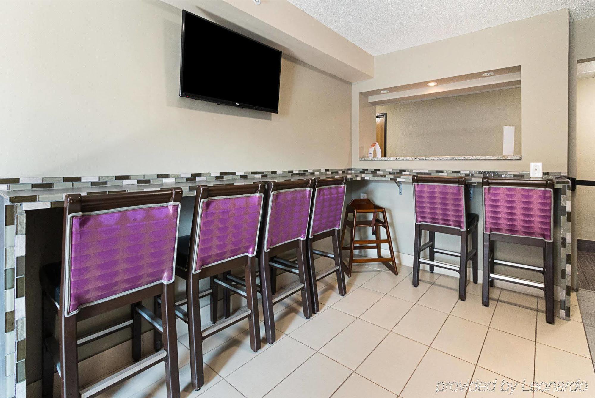 Quality Inn & Suites Leesburg Chain Of Lakes Exteriör bild